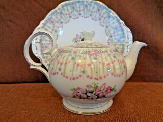 Queen Anne Royal Bridal Gown Teapot And Cake Plate Pink Bow Bone China England.