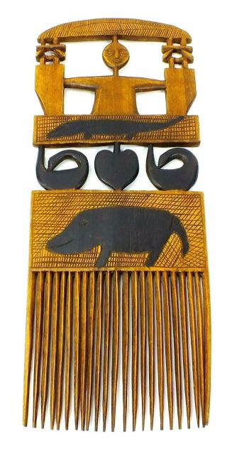 Vintage African Wooden Hand Crafted Tribal Hair Comb Figurine Art Animal Carved