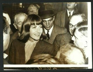 Greta Garbo Vintage Photo In " La Mysterieuse "