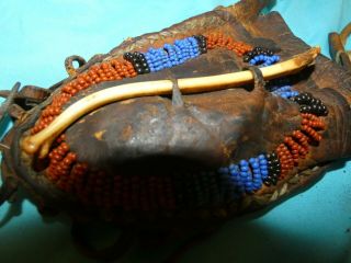 Antique native American Medicine bag pouch with CONTENTS Very old Leather Beaded 2