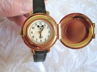 Vintage Rare Disney Lorus Mickey Mouse Quartz Watch