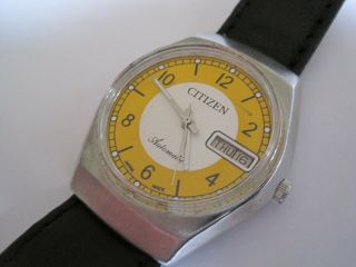 Vintage Citizen Day/date Automatic Watch - Two Tone Yellow/white Dial