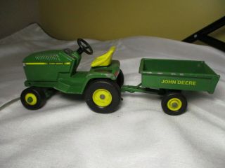 Vintage 1/16 Ertl John Deere Lawn Garden Tractor W/ Dump Cart Trailer
