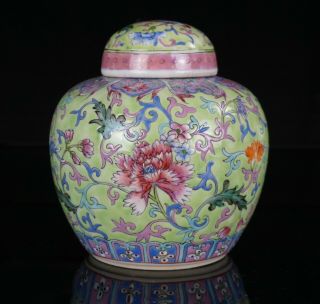 Antique Chinese Famille Rose Porcelain Flower Vase Ginger Jar And Lid 19thc Qing