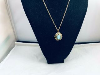Vtg.  Sarah Coventry Blue Moon Glow Cabochon Gold Tone Necklace