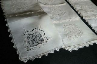 Set 10 Vintage Italian White Linen Hand Embroidery Filet Lace Napkins 14 "