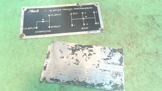 Vintage - Mack Truck - Fuel Tank Plate - Model 285 March Of 1966 And Tranns.  Plate