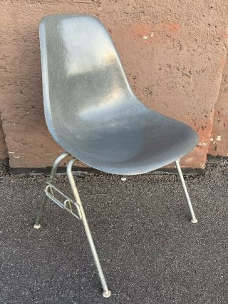 Vtg Herman Miller Eames Fiberglass Shell Chair Elephant Grey Wide Mount Mcm 2