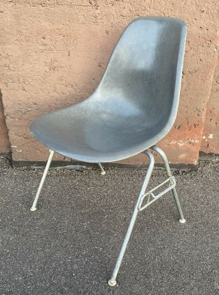 Vtg Herman Miller Eames Fiberglass Shell Chair Elephant Grey Wide Mount MCM 2 2