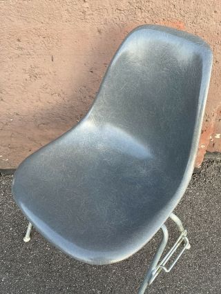 Vtg Herman Miller Eames Fiberglass Shell Chair Elephant Grey Wide Mount MCM 2 5
