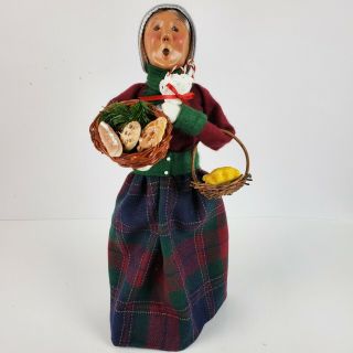 Vintage Byers Choice Carolers 1998 Woman W/ Pastry Baskets 13 Inch Tall