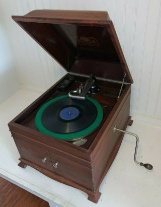 Antique Victrola By Victor Talking Machine Company,  Quality Sound Wood