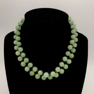 Vtg Green Jadeite Jade Beads Infinity Style