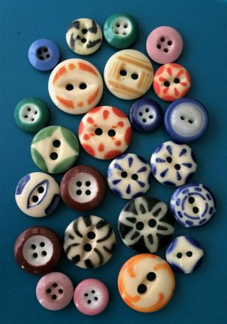 24 Vintage China Stencil,  Ringer And Solid Body Buttons