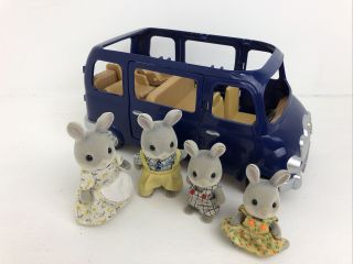 Sylvanian Families Vehicle 4699 Bluebell Seven Seater Plus Cottontail Rabbit Fam