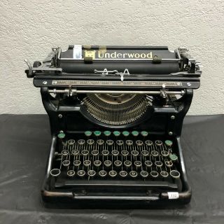 Vintage Black Underwood 6 Typewriter With Green Accent Keys