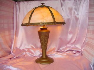 ANTIQUE 1920 - 30s CURVED SLAG GLASS PANEL LAMP SHADE & BASE VINTAGE TABLE LIGHT 2