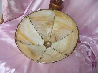 ANTIQUE 1920 - 30s CURVED SLAG GLASS PANEL LAMP SHADE & BASE VINTAGE TABLE LIGHT 5
