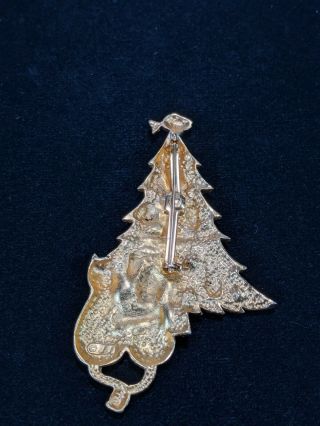 Vintage JJ Gold Tone Matte Christmas Tree Cat Rhinestone Pin Brooch 10612 2