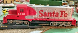 Ho Scale Tyco Santa Fe Diesel Locomotive No 5628 Vintage