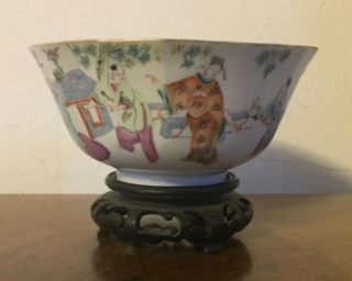 Antique 19th c.  Chinese Porcelain Bowl Famille Rose Figures in Garden Export 2