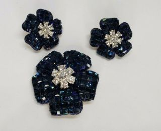 Vintage Blue White Rhinestones Clip On Earrings And Matching Brooch 3