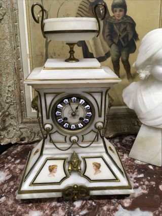 Antique French Medalle De Bronze Onyx Lady Mantel Clock Gargoyles 17” Lovely