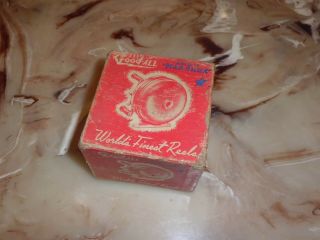 Vintage Box For Good - All Star Delux 17 Spincasting Reel Made In Usa