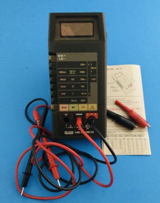 Vintage Fluke D - 802 Multimeter With Case And Set Of Testing Cables