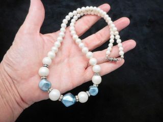 Vintage 1950 ' s White Faux Pearl w/Rondelle Rhinestone Baby Blue Necklace 2