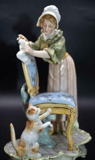 Finest Antique 19thC German Volkstedt Porcelain Figure Group - The Cleaning Maid 3