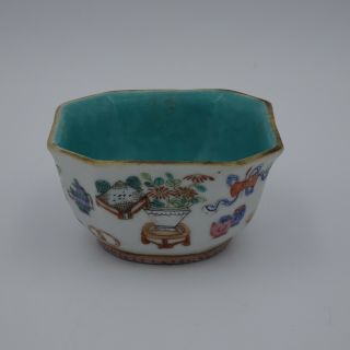 Antique Chinese Export Porcelain Famille Rose Octagonal Bowl.  Qianlong mark.  China 4