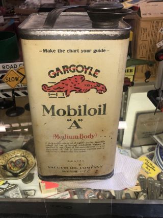 Antique Gargoyle Mobiloil “a” 1 Gallon Oil Can Vacuum Oil Co Ny