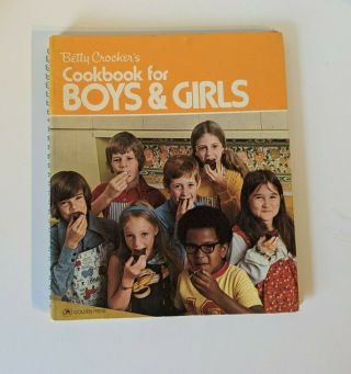 Vintage 1976,  Wire Bound,  Betty Crocker Cookbook,  For Boys & Girls,  Kids Cooking
