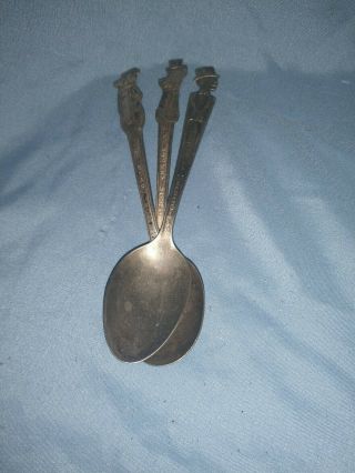 Vintage Yogi Bear & Huckleberry Hound Cartoon Spoon Set Old Company Plate Silver