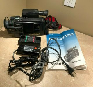 Vintage Sony Video 8 Ccd - V3 Video Camcorder With Viewfinder & Battery Charger