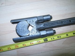 Vintage Armstrong Bros Tool co 300 adjustable wrench clamp Machinist Unusual 3