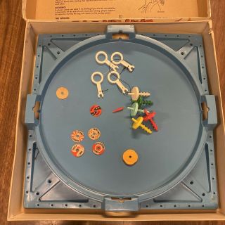 Vintage 1969 Ideal Toys Battling Top Box Is Rough.  Everything Pictured 2