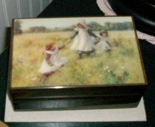 Vintage American Music Box Usa Reuge Plays Edelweiss Little Girls Playing