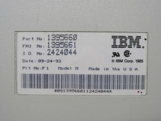 Vintage IBM Model M 122 Key P/N 1395660 Date 1993 Mechanical Keyboard 3