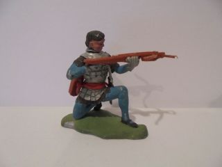 Vintage Britains Swoppet Knight Figure With Crossbow - Made In England