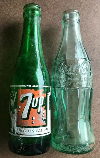 2 Vintage 1940 - 50s 7 - Up And Coke Bottles Coca - Cola Girl Bubbles Camden Nj 1951