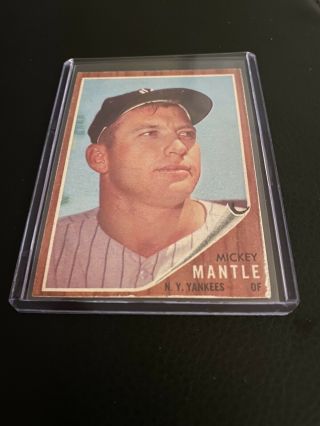 Mickey Mantle 1962 Topps Baseball Card 200 Edge Wear & Trimmed