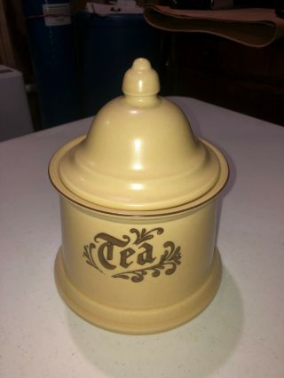 Vintage Pfaltzgraff Village Tea Canister / Container 8.  5 Inch