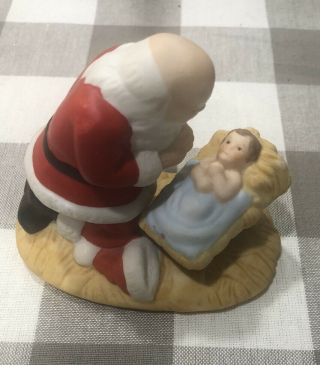 The Kneeling Santa Vtg 1983 Roman.  Inc,  Cermaic Piece
