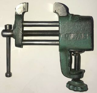 Vintage Small Bench Vise 1 - 1/2 " Hobby,  Jewelers,  Gunsmith,  Machinists