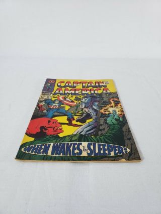 Vintage Marvel Comic Book - Captain America (101) - 2