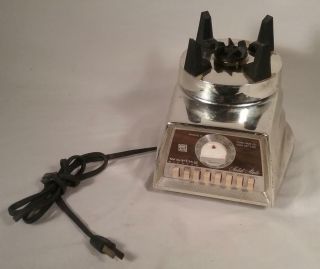 Vintage Silver Waring 7 Speed Blender Base With Timer Model 1159