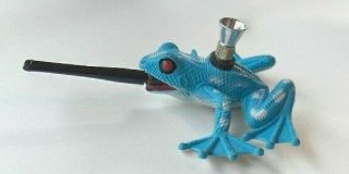Frog Pipe - Silicon Rubber Body With Metal Bowl And Tobacco - Pipe Stem