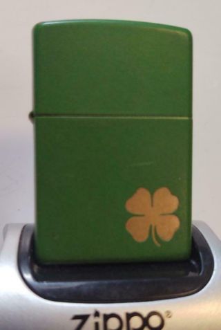 Double Good Luck Zippo Lighter - Graphic Gold Four - Leaf Clover - Nr.